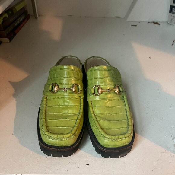 Lime green loafers - Picture 1 of 3